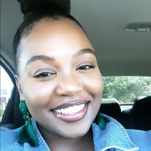 Meet your Posher, Ariel